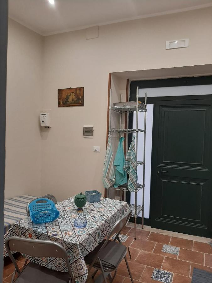 Apartment Casa Di Via Giacalone Palermo